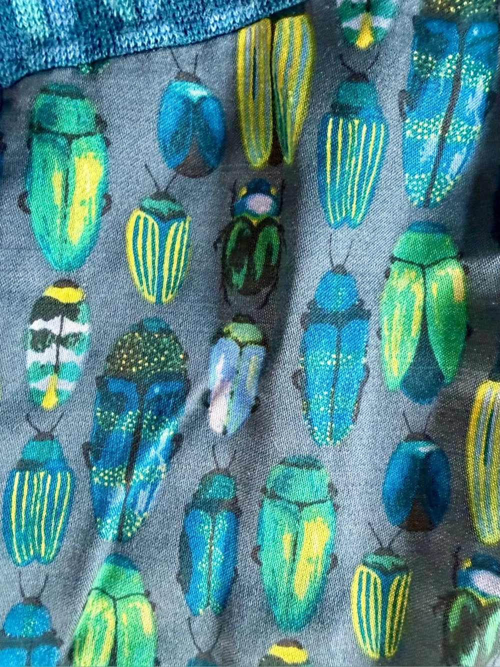 Tory Burch Walda Print Sweater, Scarab Pattern, &silk design on back, XS, EUC